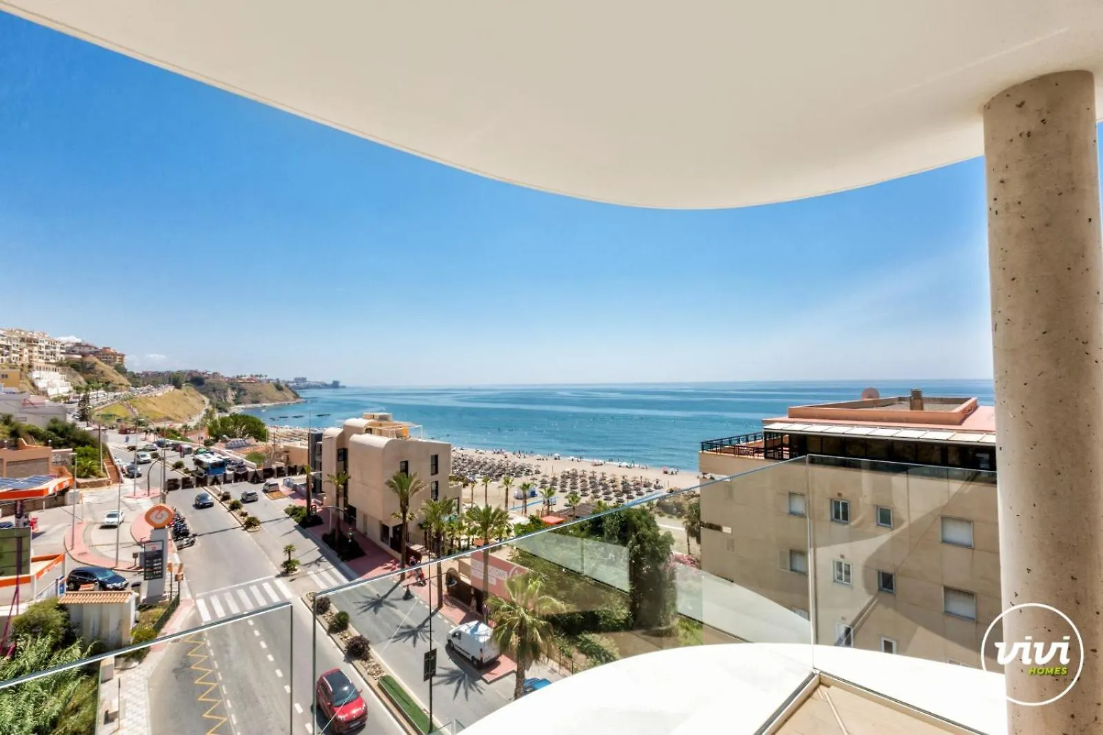 Vivi Homes - Kenzo Pool, Jacuzzi, Terrace & Sea View Fuengirola 0*,  Ισπανία