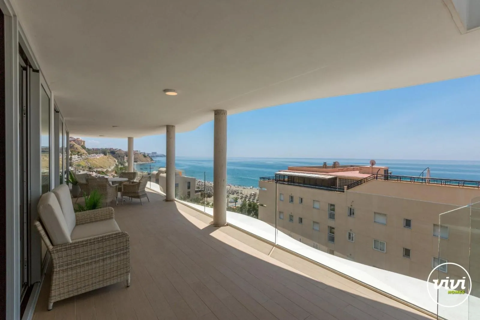 Vivi Homes - Kenzo Pool, Jacuzzi, Terrace & Sea View Fuengirola