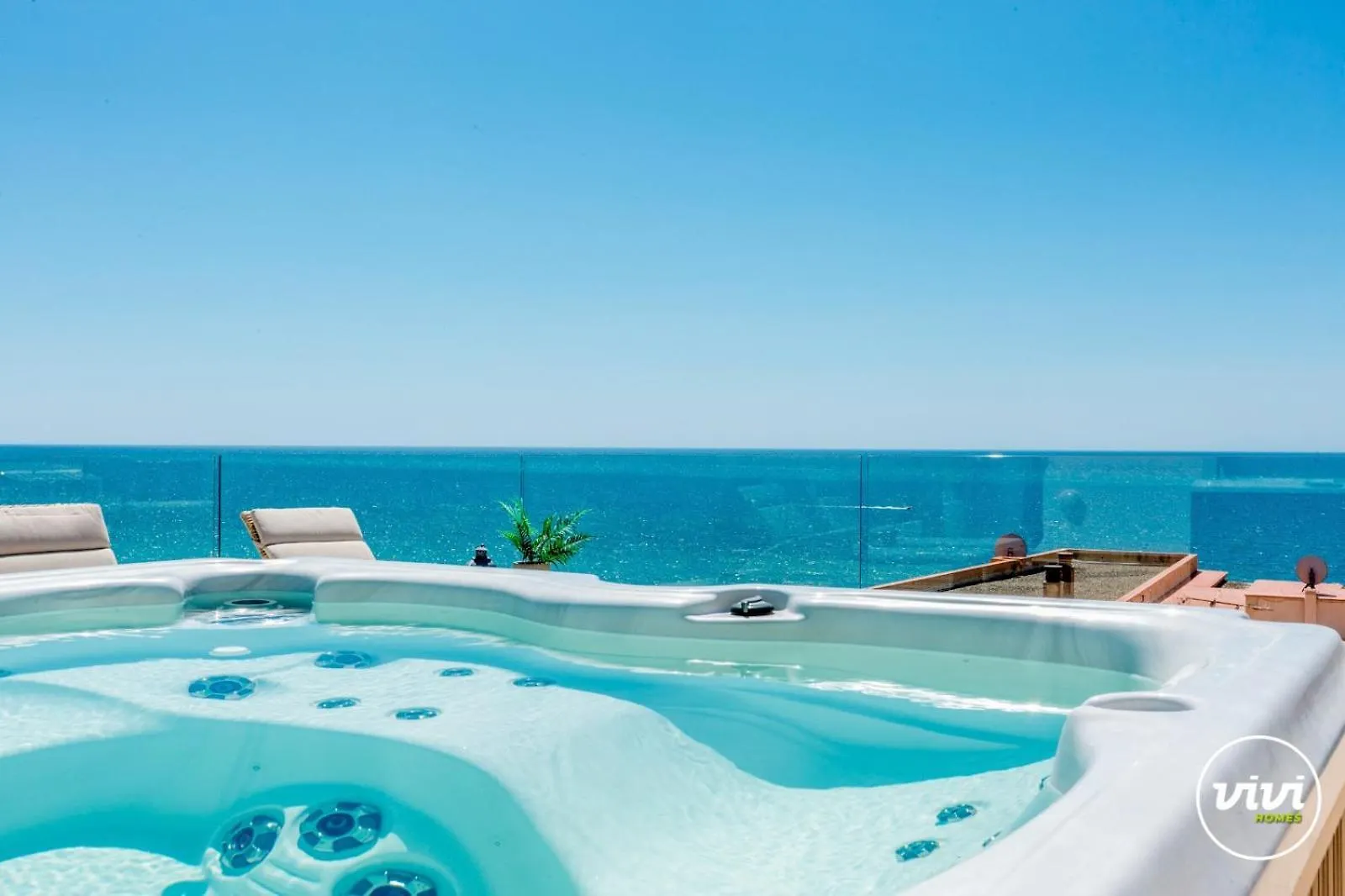 Vivi Homes - Kenzo Pool, Jacuzzi, Terrace & Sea View Fuengirola 0*,